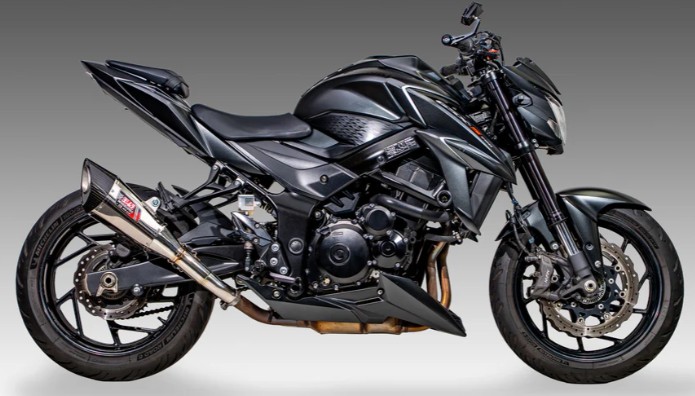 1U0-158-5E50  Yoshimura R-11 Stainless Slip-on Exhaust w/ Stainless Muffler (Carbon Endcap) - Suzuki GSR750 11-16, GSX-S750 17-23