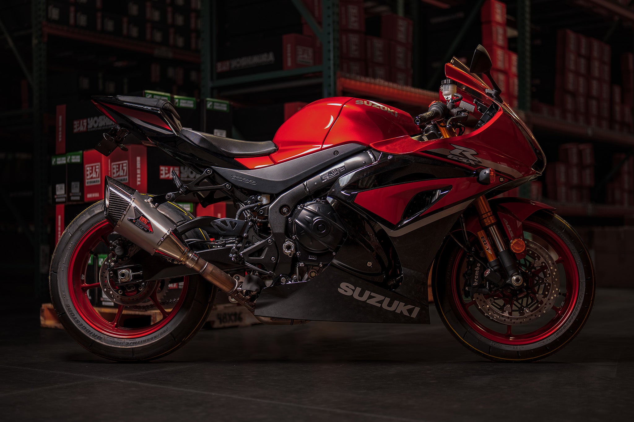 Yoshimura GSX-R1000 2017-25 R-11Sq Stainless Slip-On Exhaust, w/ Stainless Muffler - 1U0-50A-L13G0