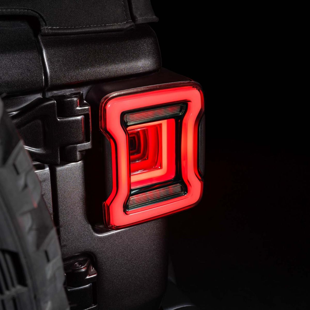 FORM Wrangler JL tail lights - jeep jl taillight studio creative close on - FL0014