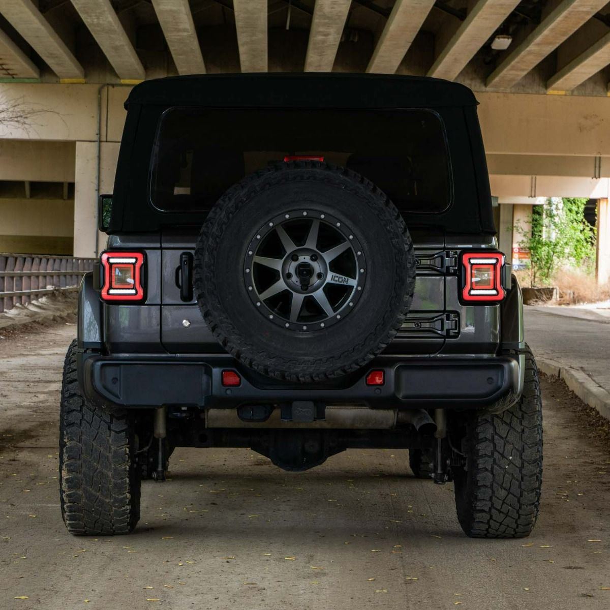 FORM Wrangler JL tail lights - jeep jl wrangler taillight creative smoked straight reverse - FL0014