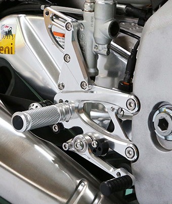SATO Rear Sets - Aprilia RSV4 R/Factory /  Tuono V4 R APRC  2013-16
