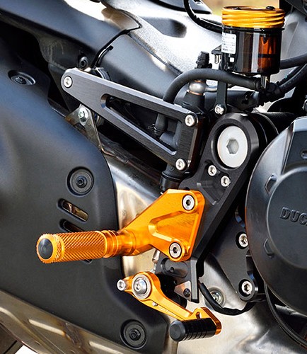 SATO Rear Sets - Ducati Diavel V4 2023+