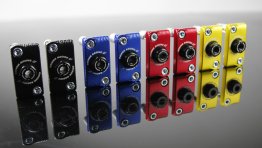 DRACX-201  DRIVEN  CAPTIVE AXLE BLOCK SLIDERS   EX 400 Ninja '18-'23