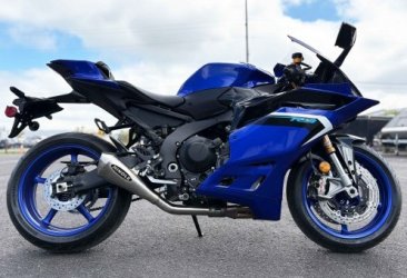 75-0459M   Hindle Low Mount Full System w/ Stainless Megaphone Can for Yamaha R9  2024 - 2025